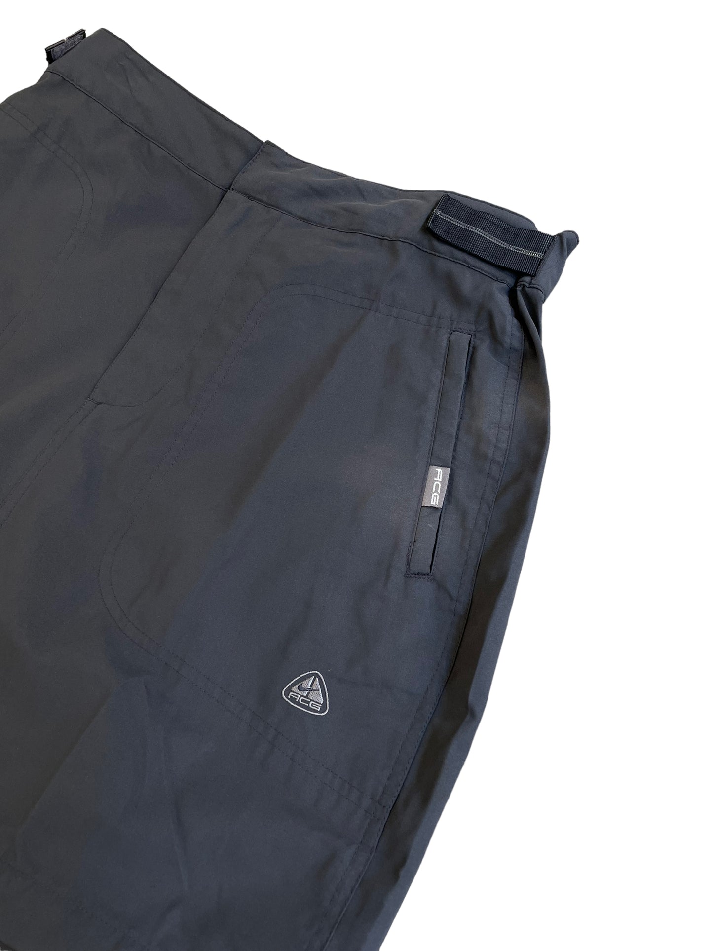 2000s ACG convertible skirt 30”
